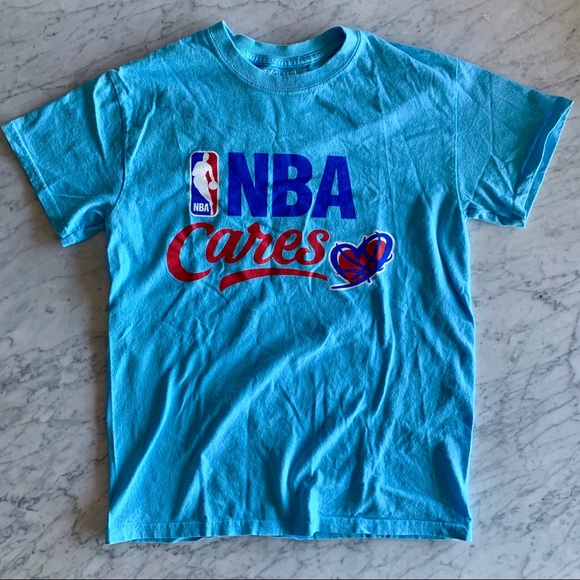 Exclusive Collection Vintage NBA Cares T-shirt - Picture 1 of 4